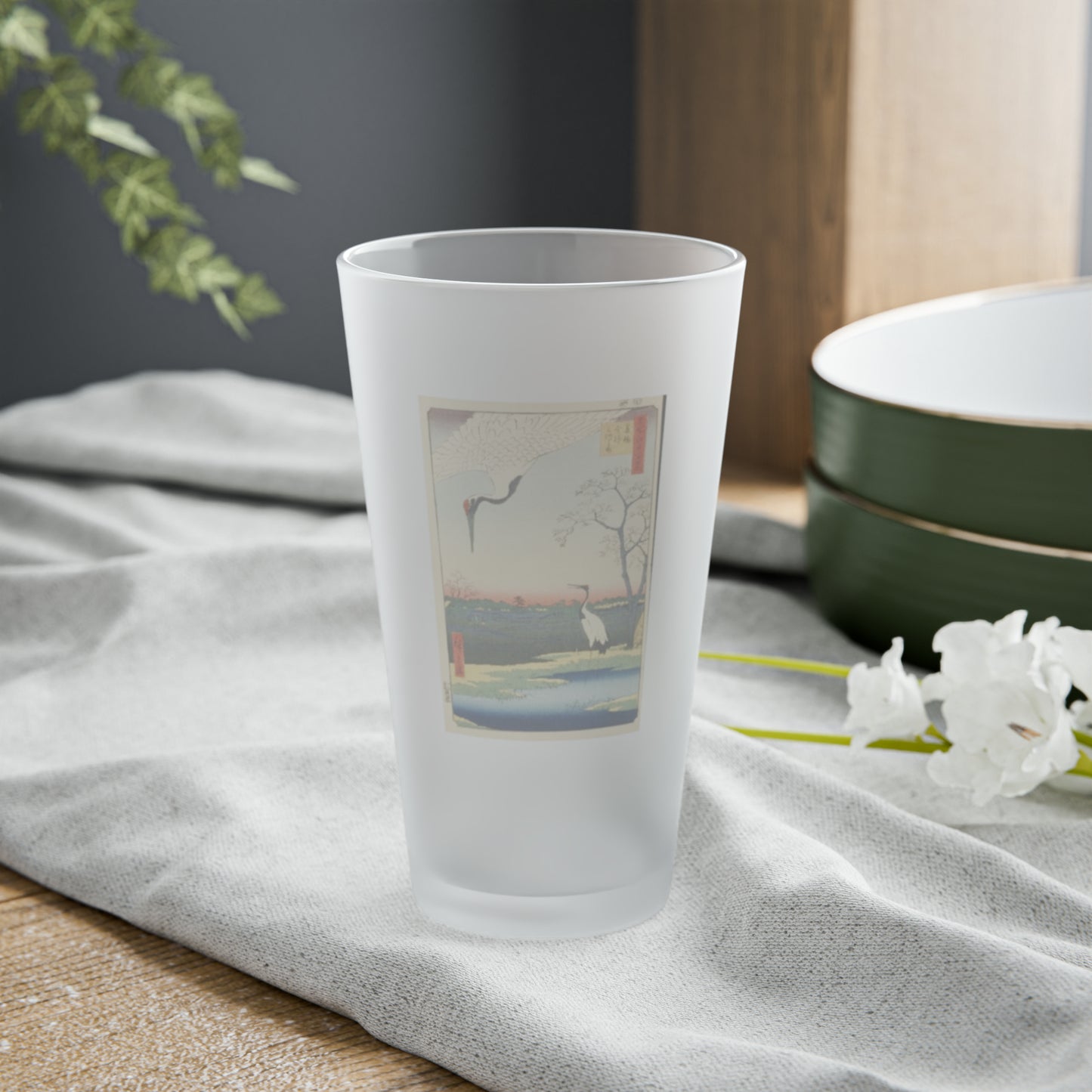 Frosted Pint Glass, 16oz Cranes